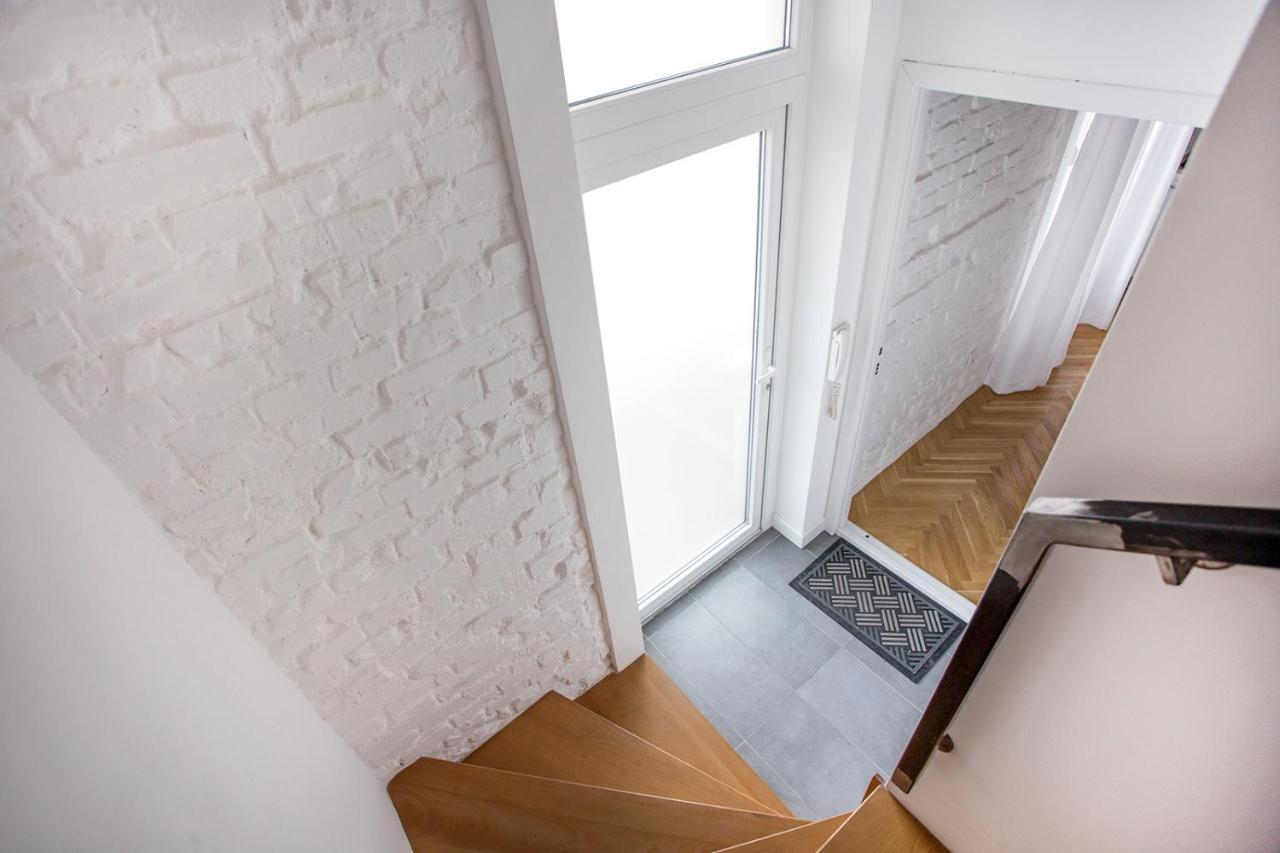 Atomic 1 Apartment Belgrade Exterior photo